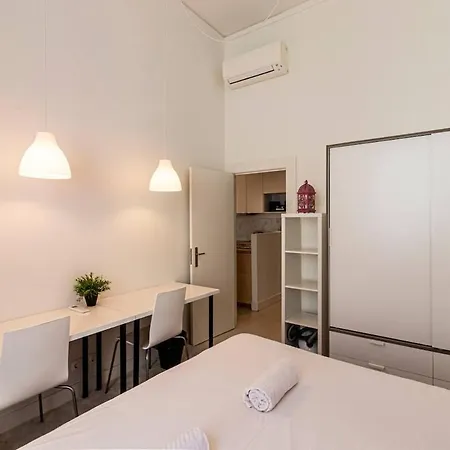 3 Bedrooms And Premium Location In Chiado Daire *
